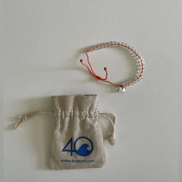 4Ocean Whale Shark Beaded Bracelet in Orange and White - Picture 3 of 3